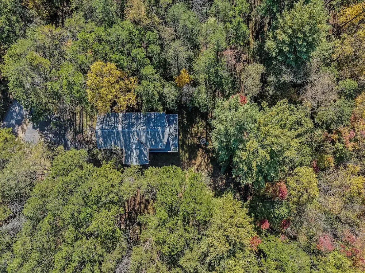Mountain View Hideaway- A Fun Time Away!