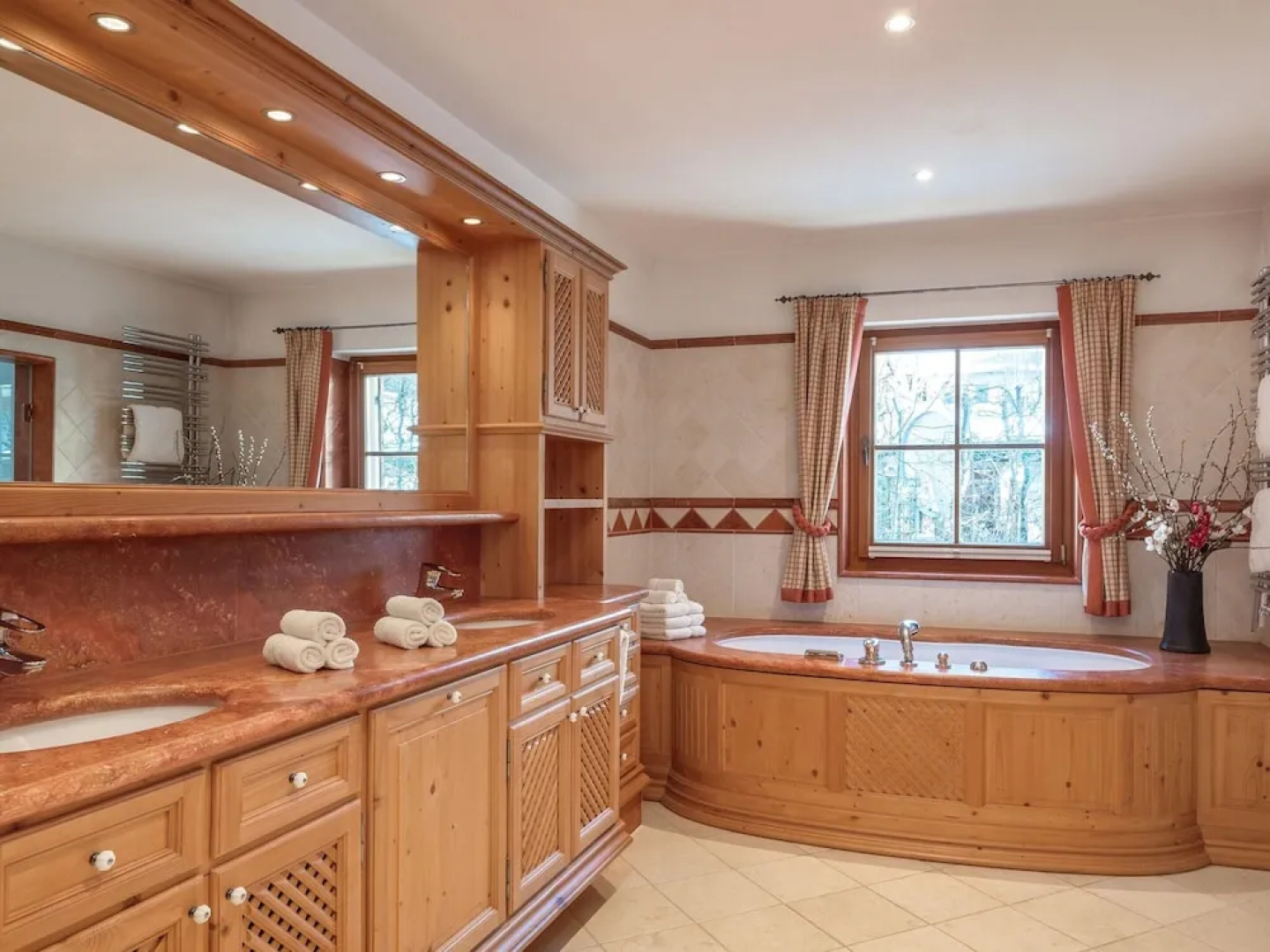 Exclusive Tyrolean Chalet Near Ski Lifts