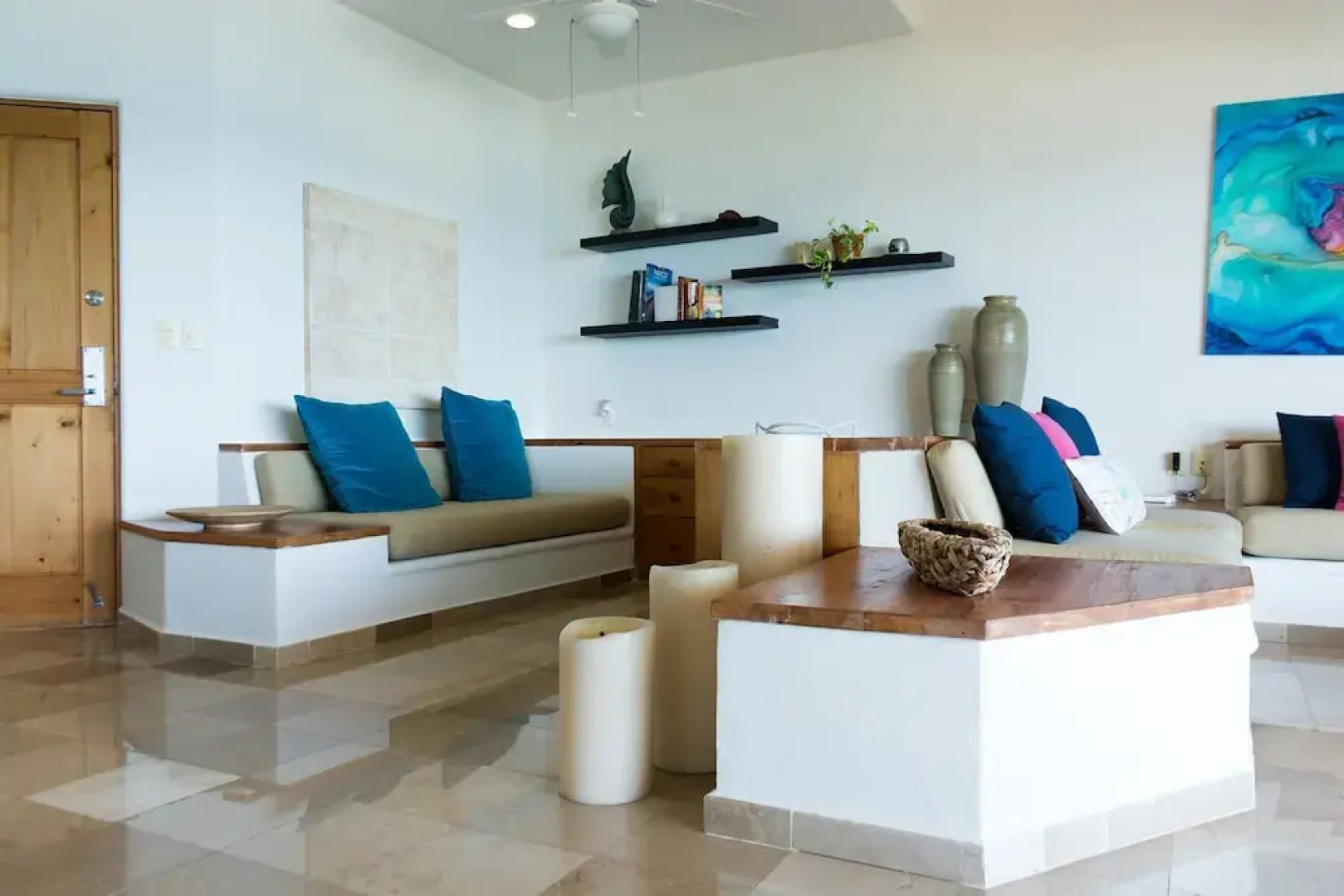 Costa Brava B4. Ocean View Balcony, Wifi, Netflix