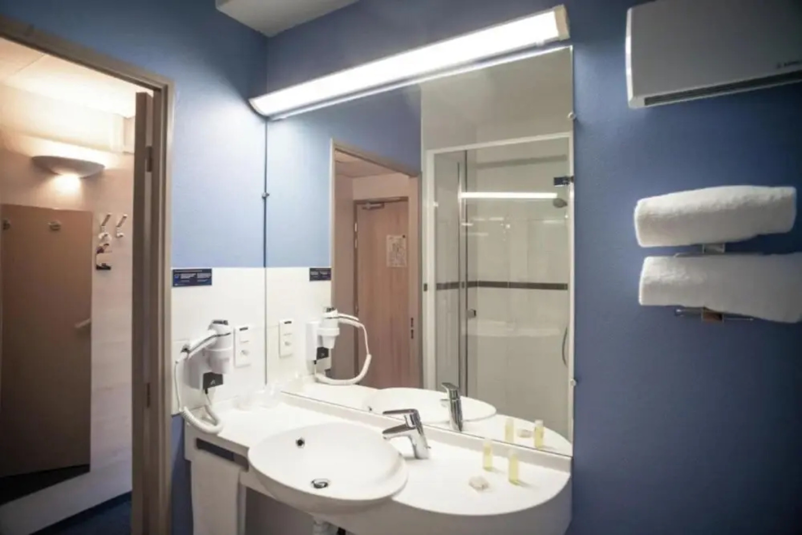 ACE Hôtel Lyon Vénissieux