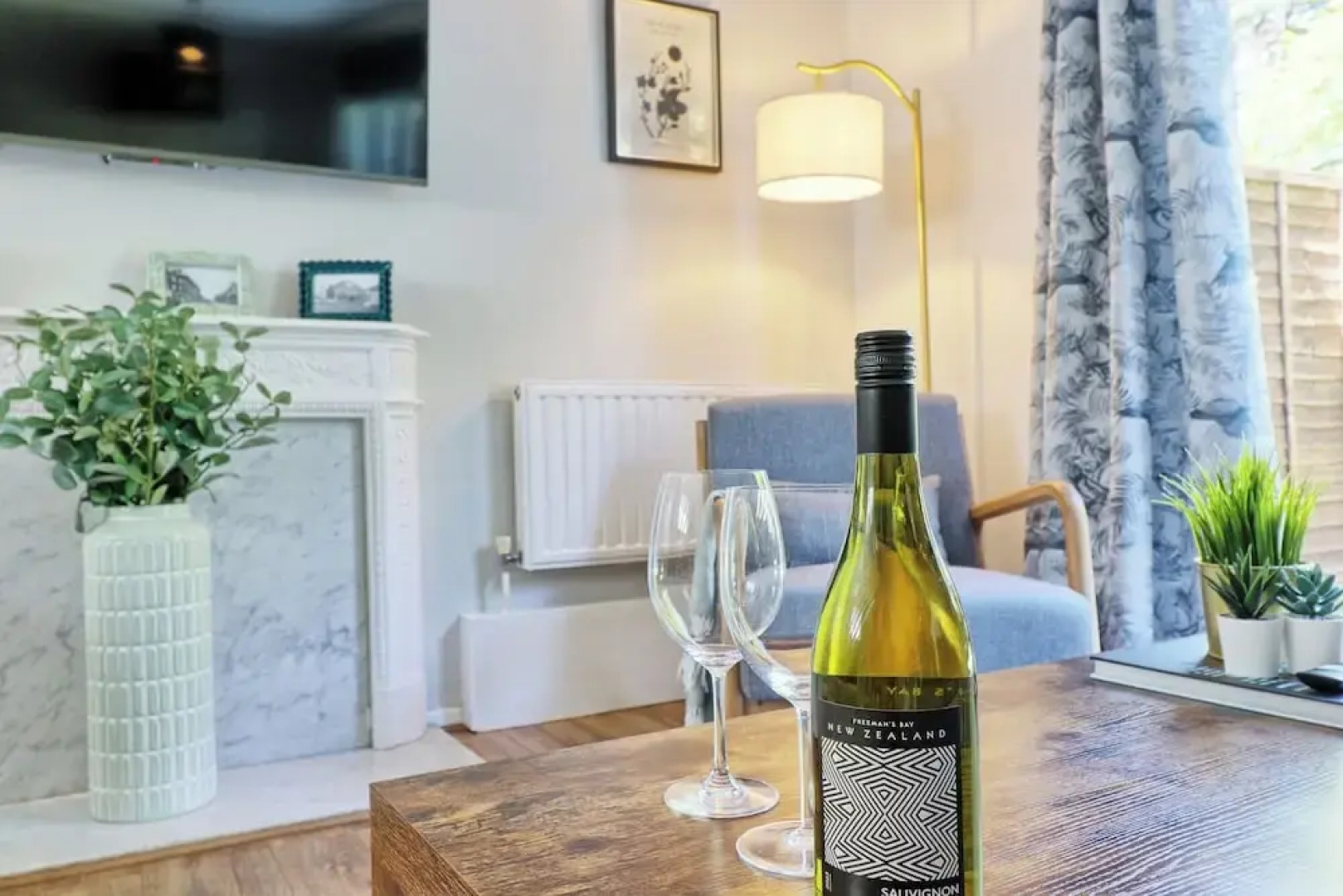 Tranquil Garden Retreat in Buckhurst Hill