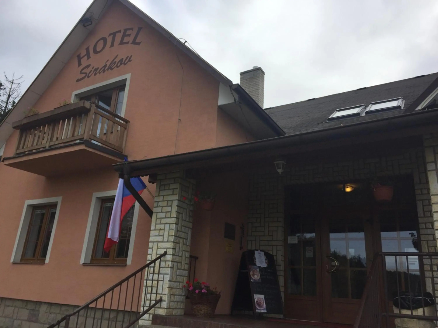 Hotel Sirákov
