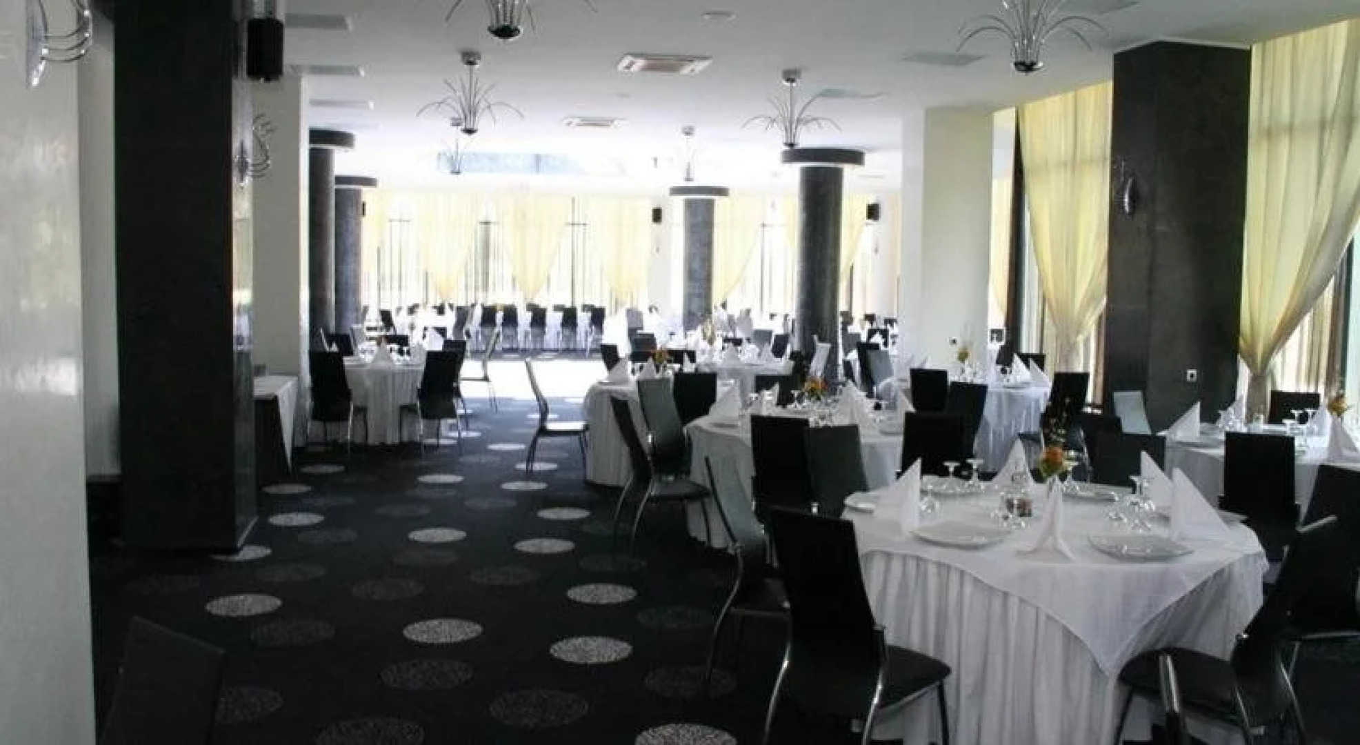 Hotel Zytto by Razvan Rat