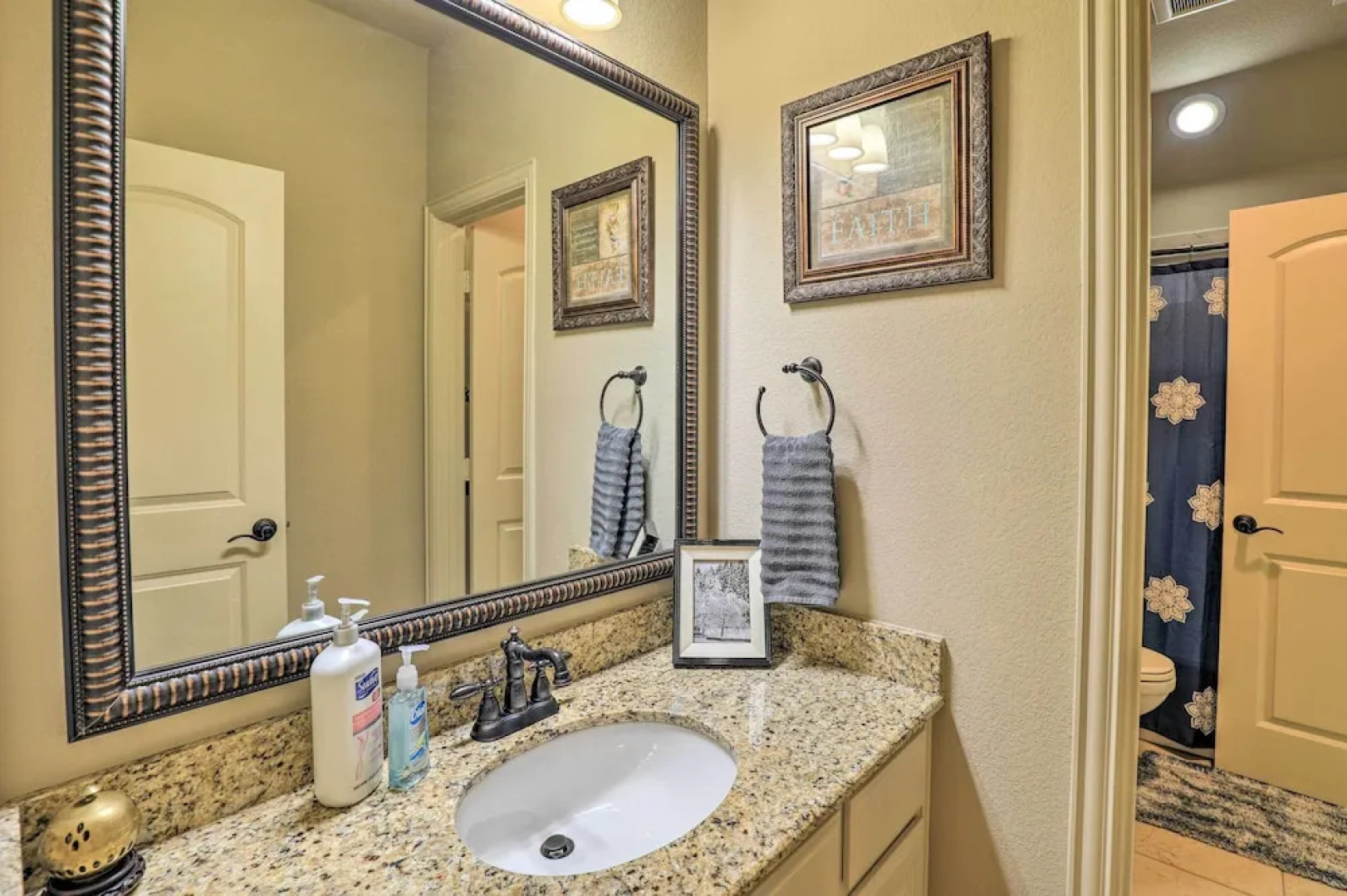 Chic Family-friendly Home in Irving w/ Yard!