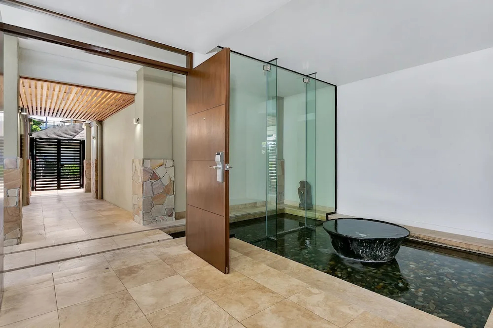 Seascape Holidays at Seascape Temple