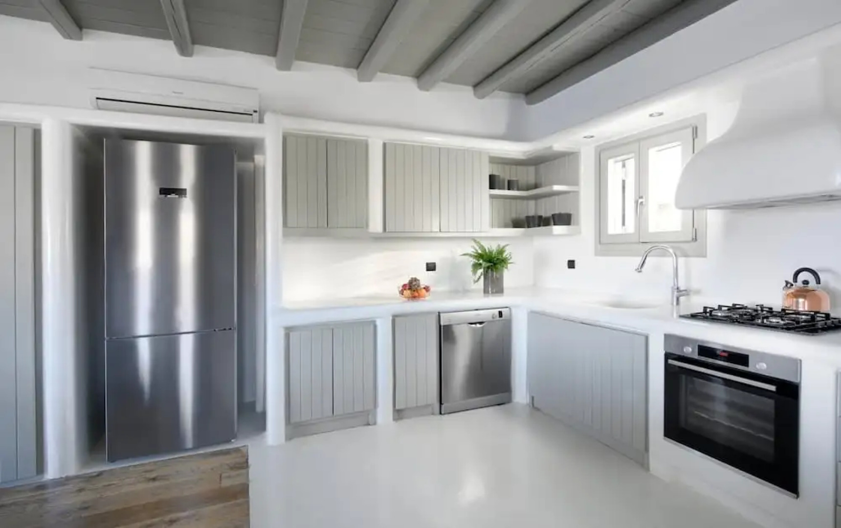 Magnolia in Mykonos With 4 Bedrooms and 4 5 Bathrooms