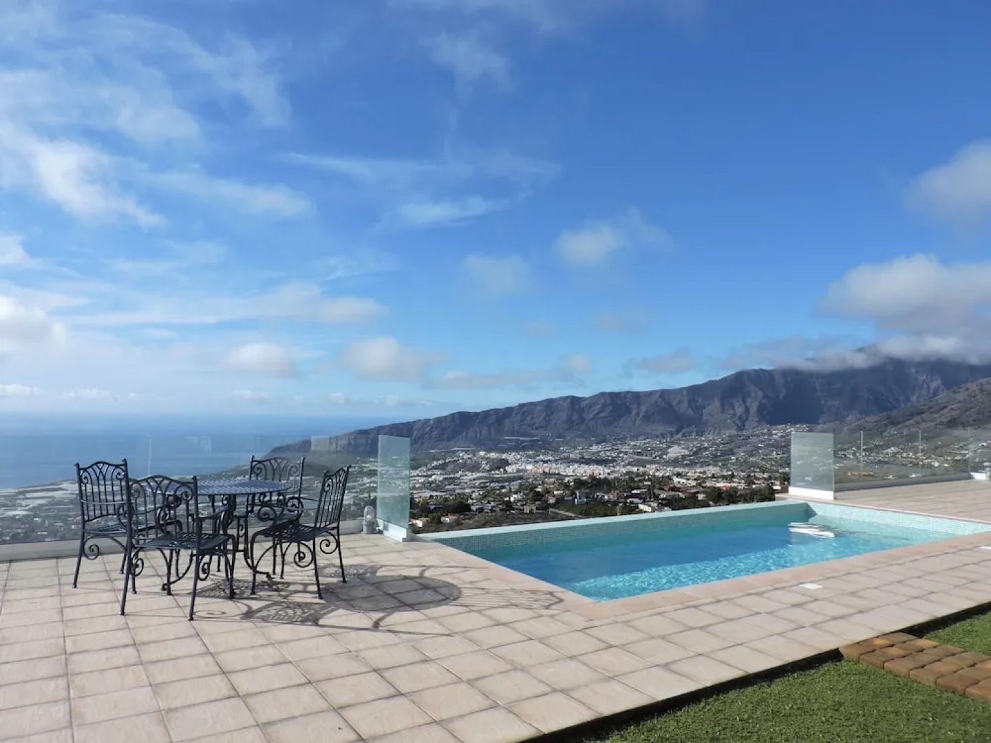 Villa Los Cantiles, en Tacande - El Paso