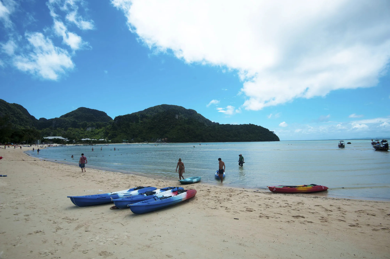 Twin Palms hostel Phi Phi