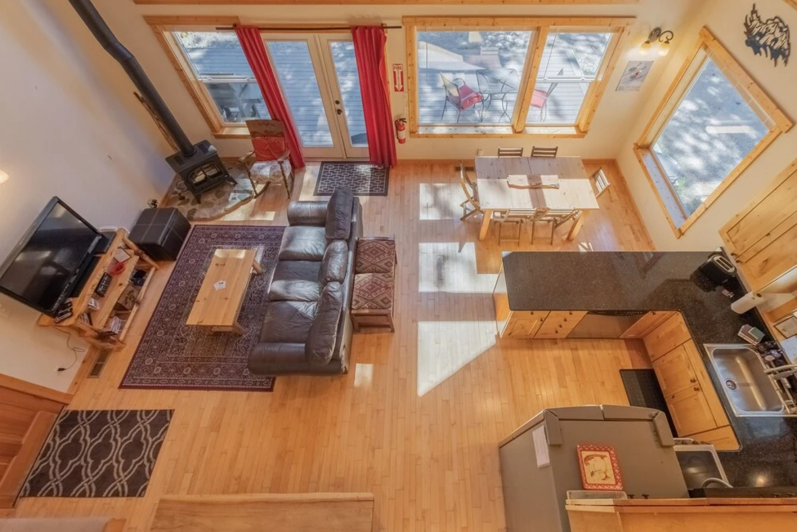 Cascades Adventure Cabin