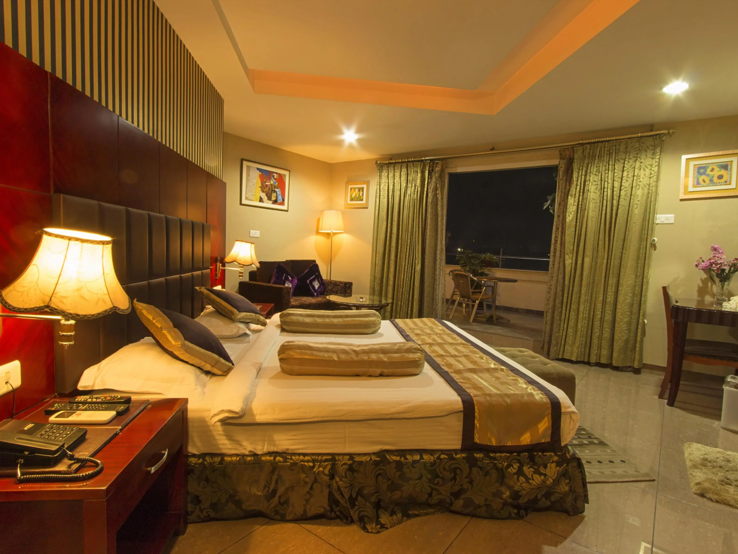 Hotel Gateway Grandeur