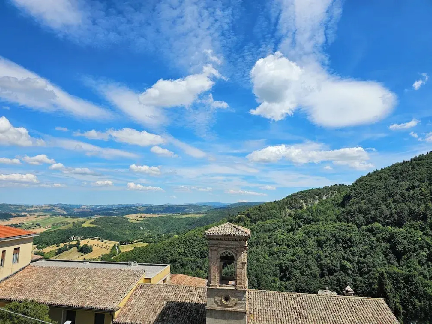 Rocca Contrada relais