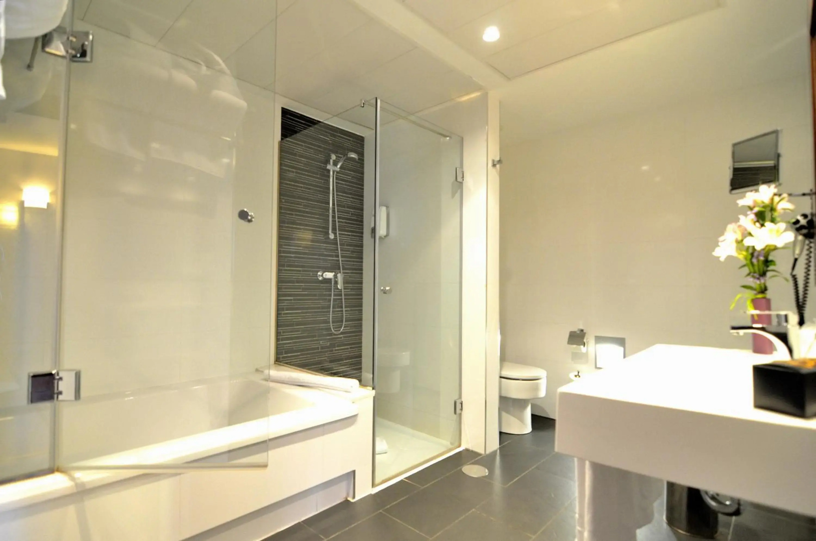 Hotel Tach Madrid Airport