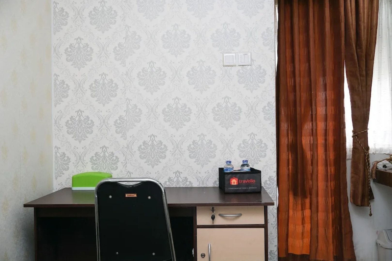 Elegant Design Studio Apartment at Margonda Residence 4 By Travelio