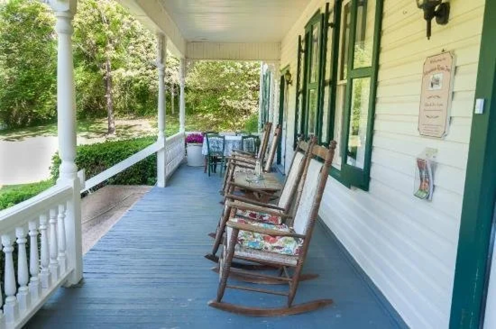 The Mountain Rose Inn