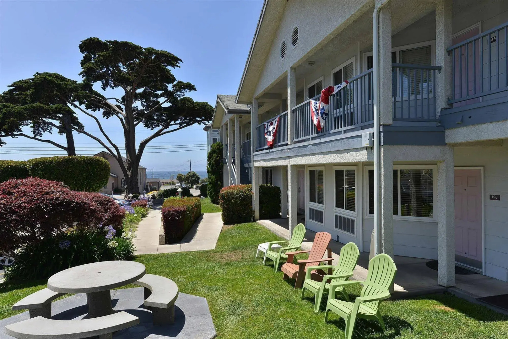 Cayucos Beach Inn