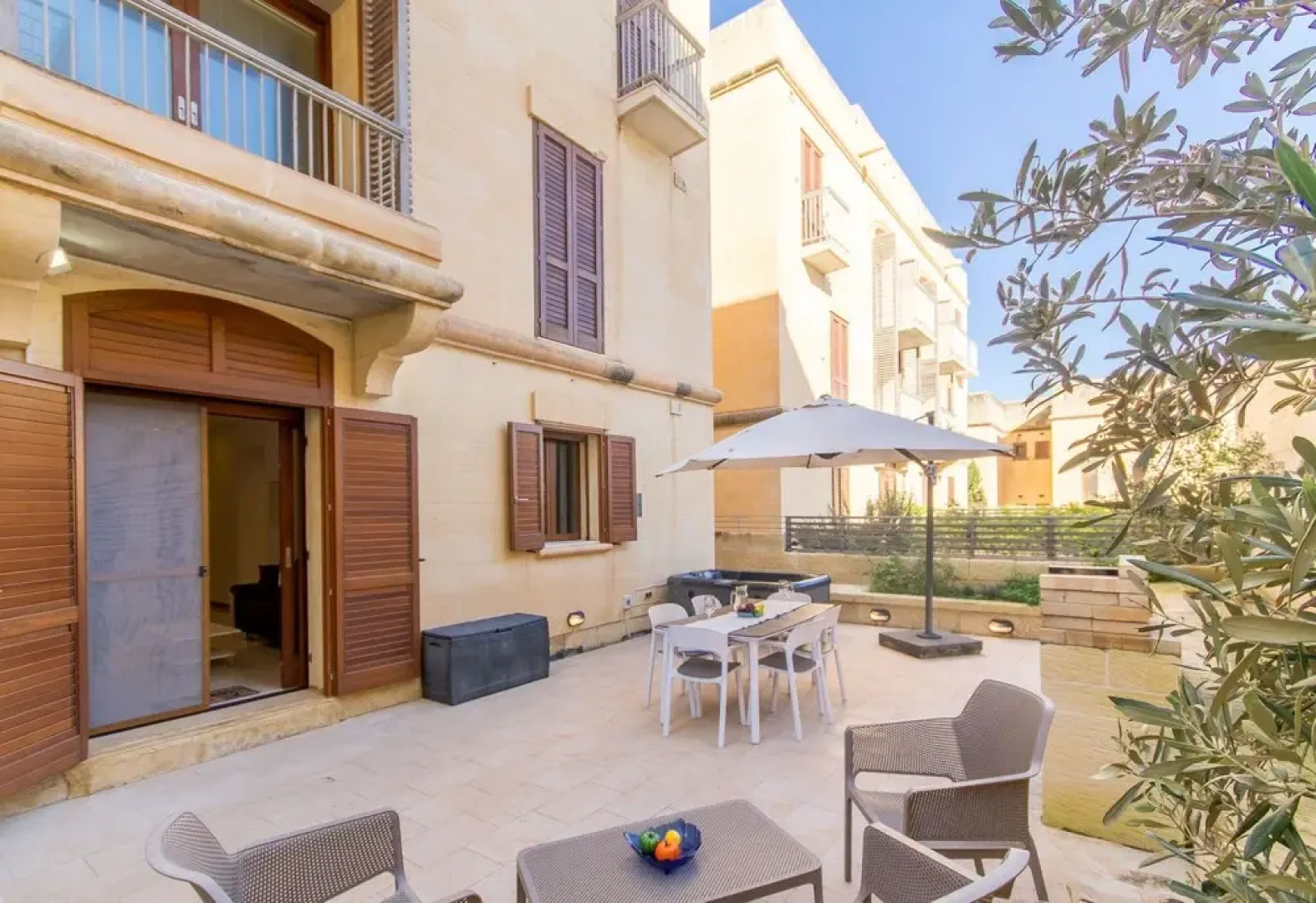 Gee9teen Gozitan Villa, Pool & Whirlpool