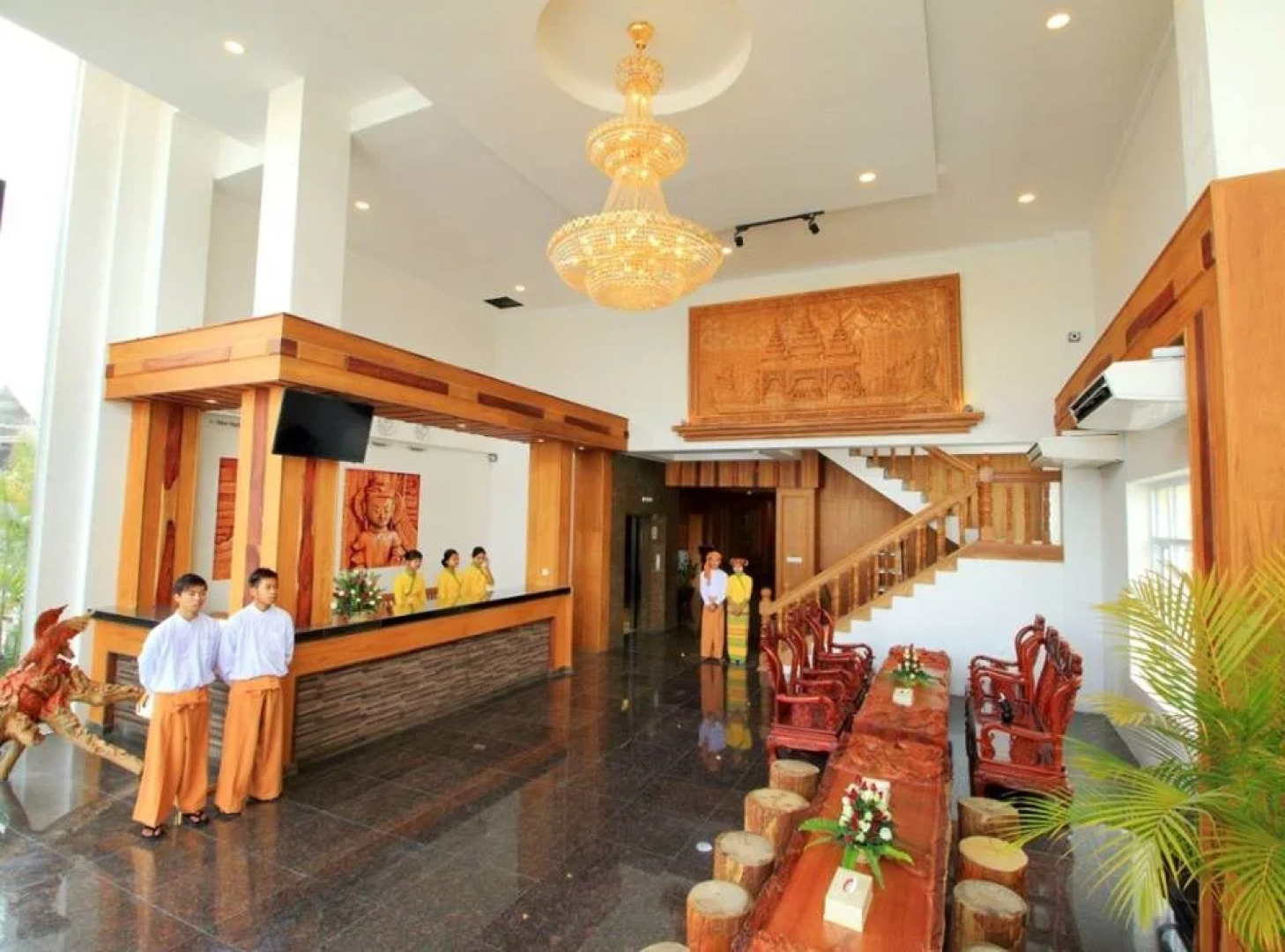 Inle Cherry Queen Hotel