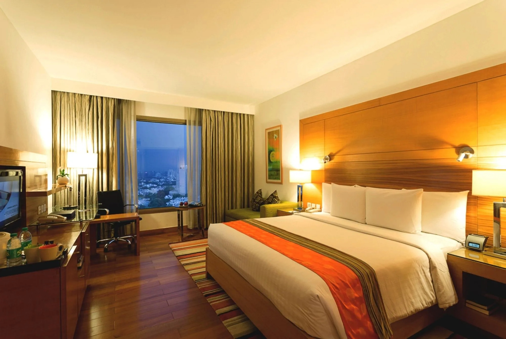 Courtyard by Marriott Gurugram Downtown