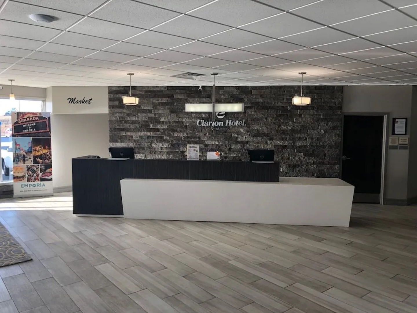 Clarion Inn & Conference Center