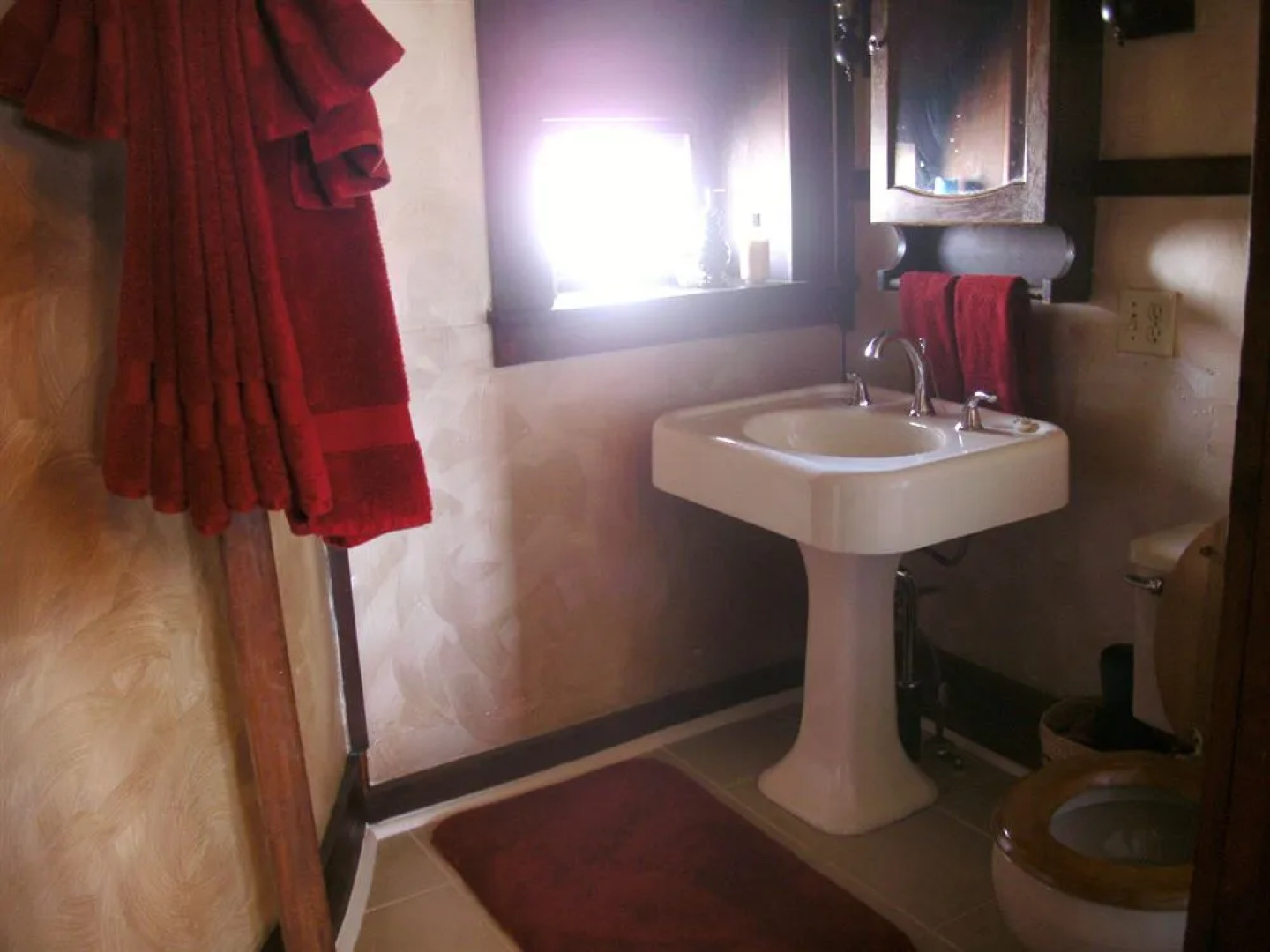 Lyons' Twin Mansions B&B and Spa