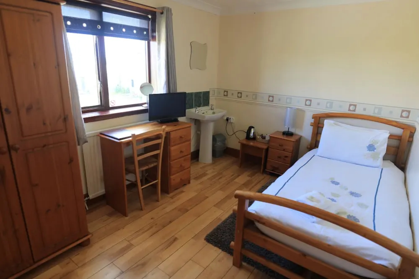 sandwick bay guest house