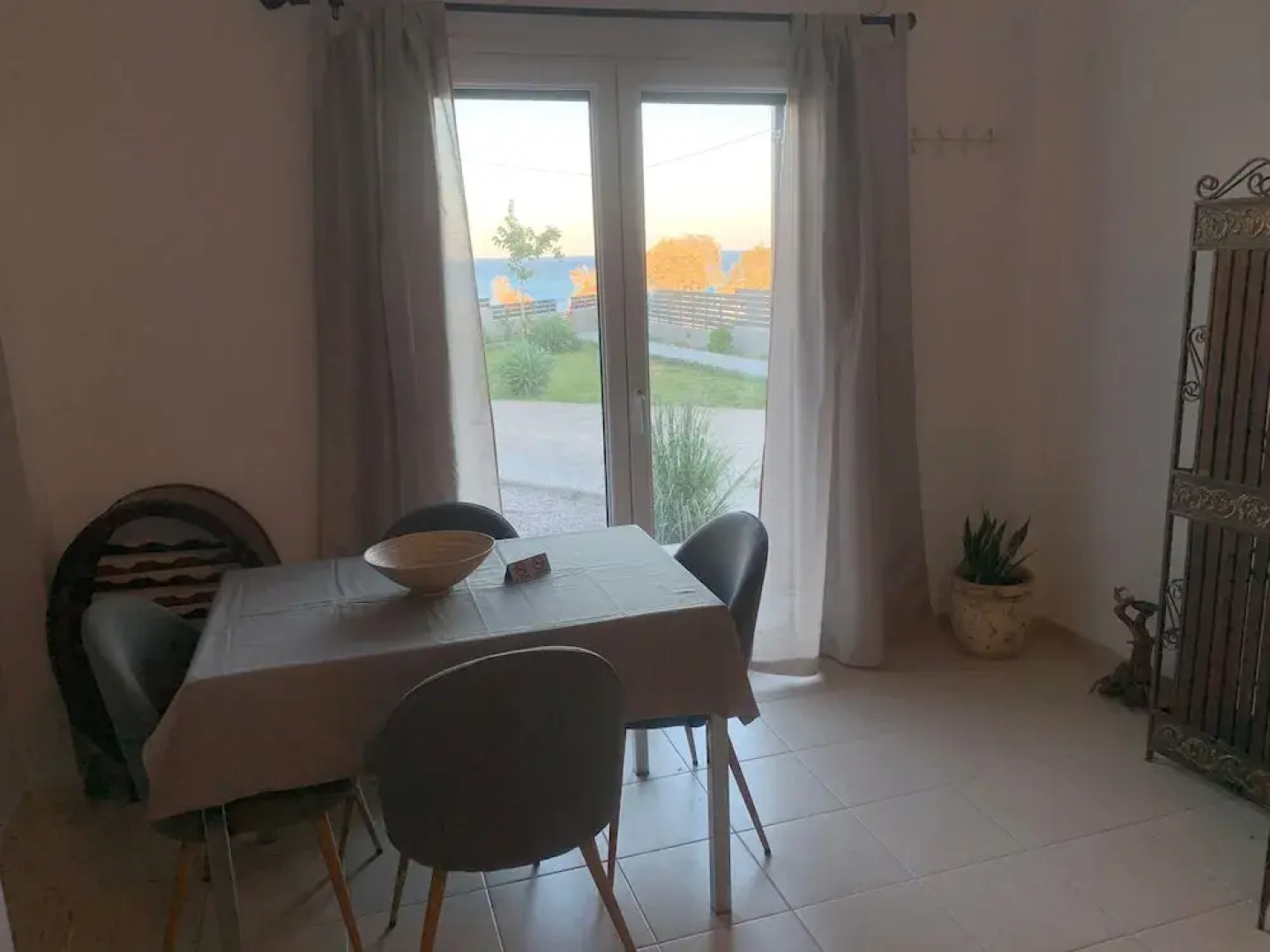 Helios  Apartments