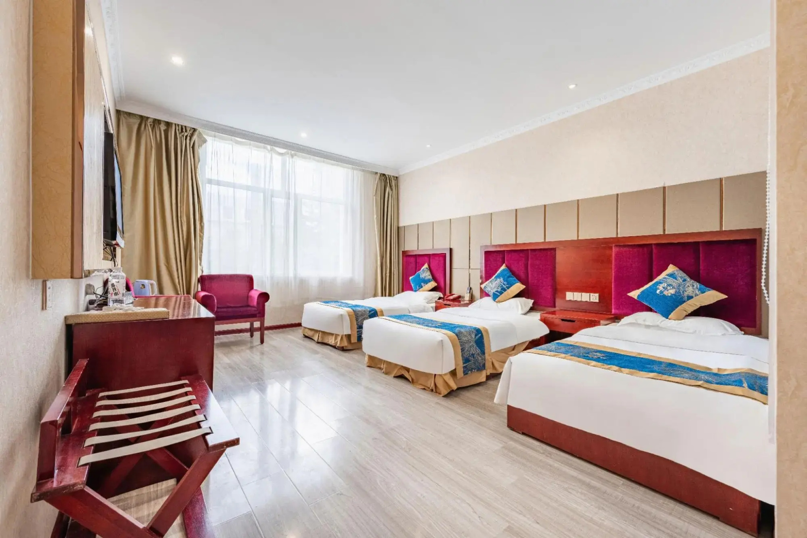 Qilian Hotel