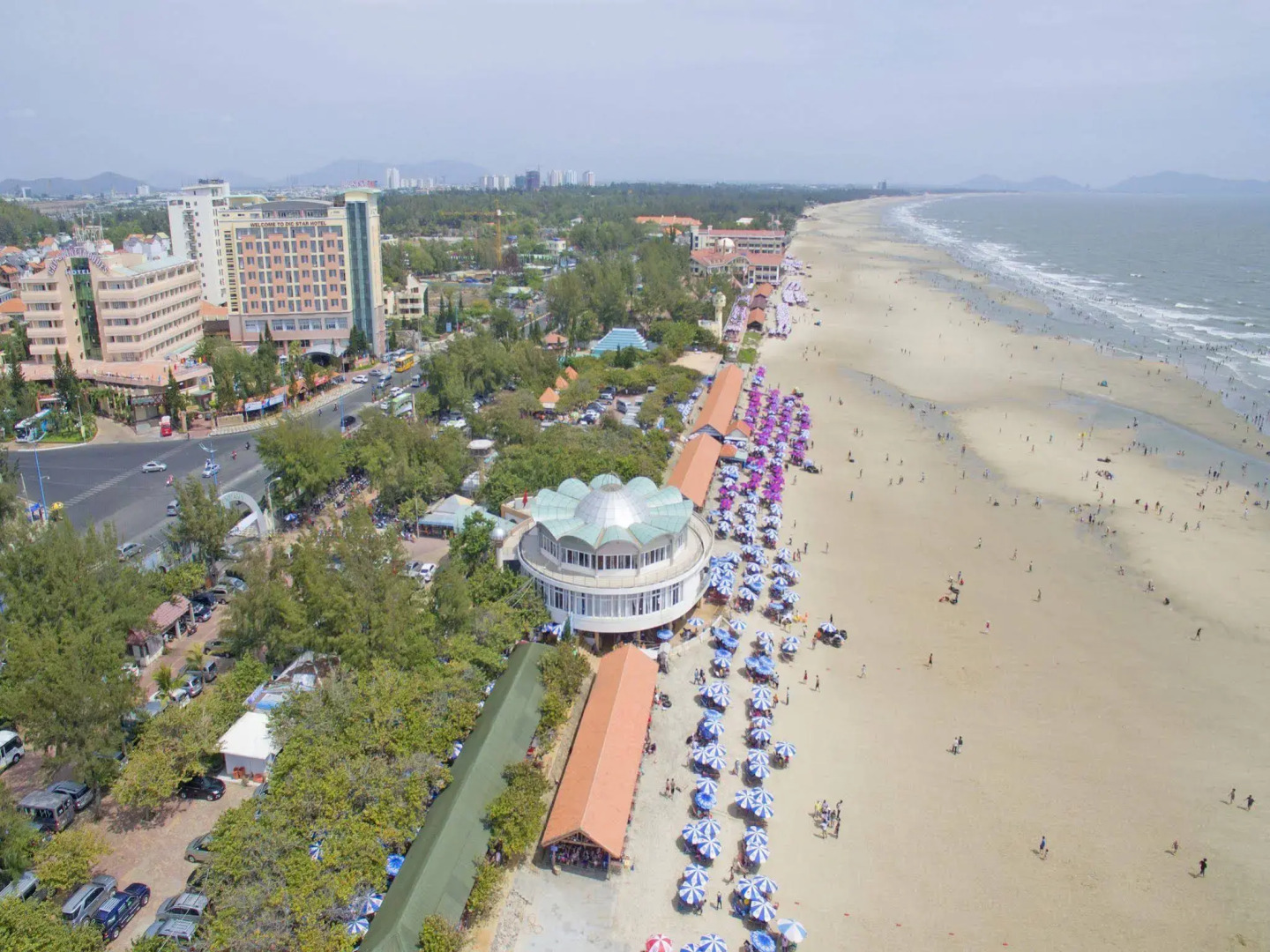 DIC Star Hotel