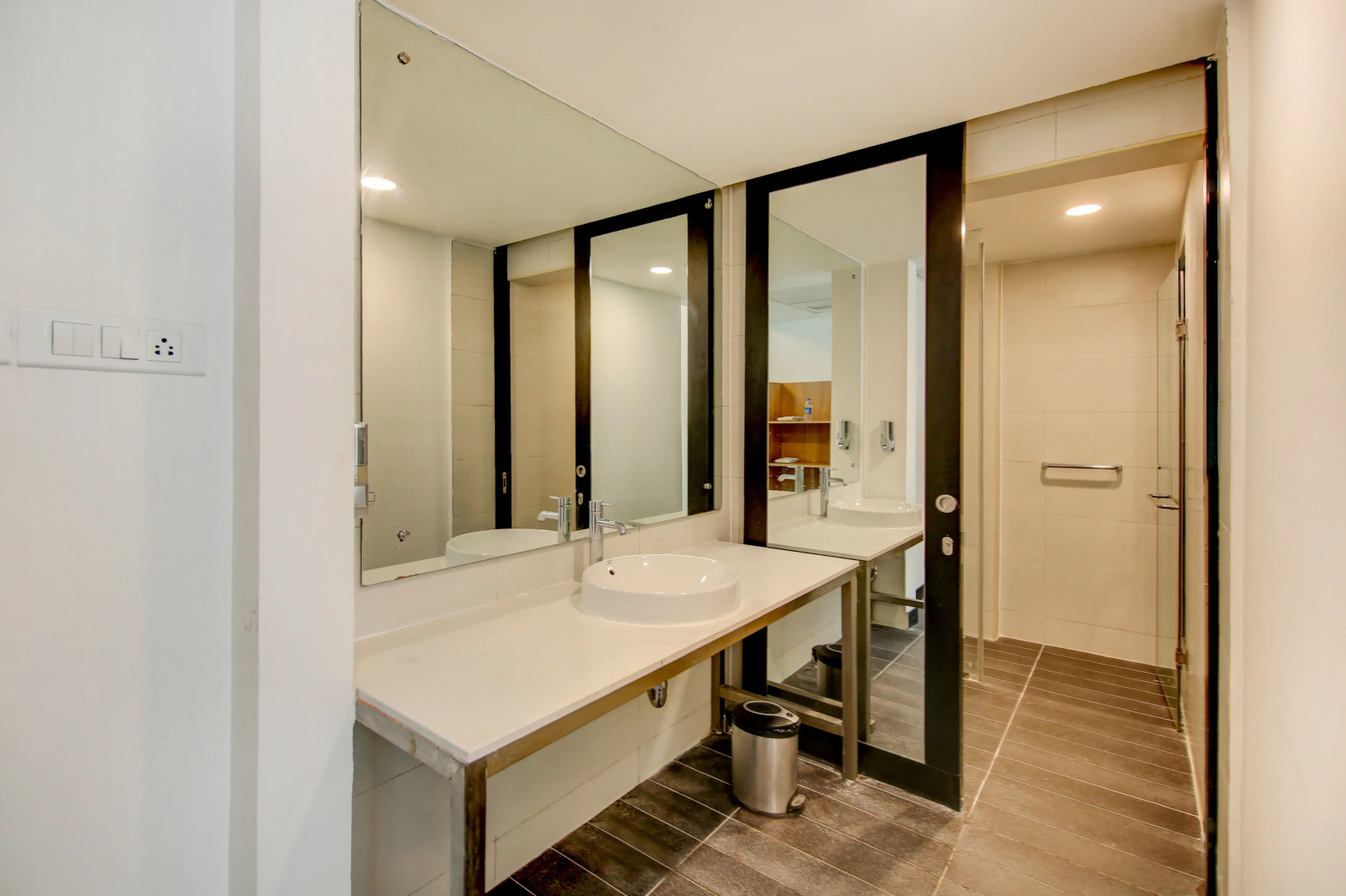 Sunday Hotel Chandigarh Zirakpur