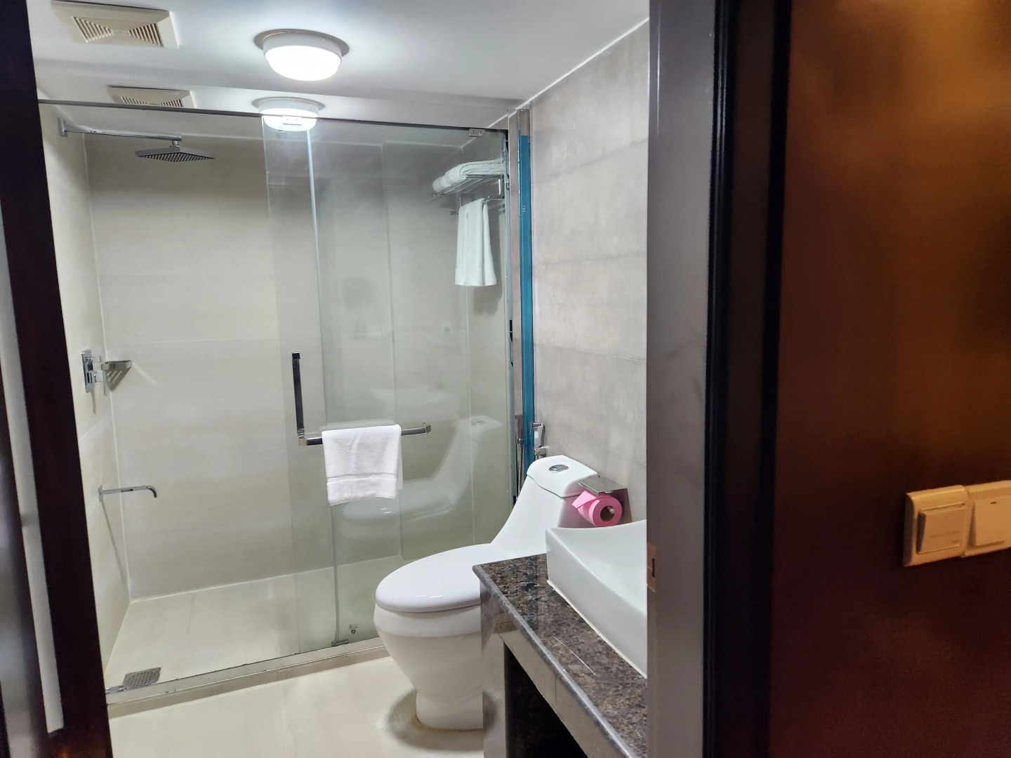 Paragon Hotel and Resort