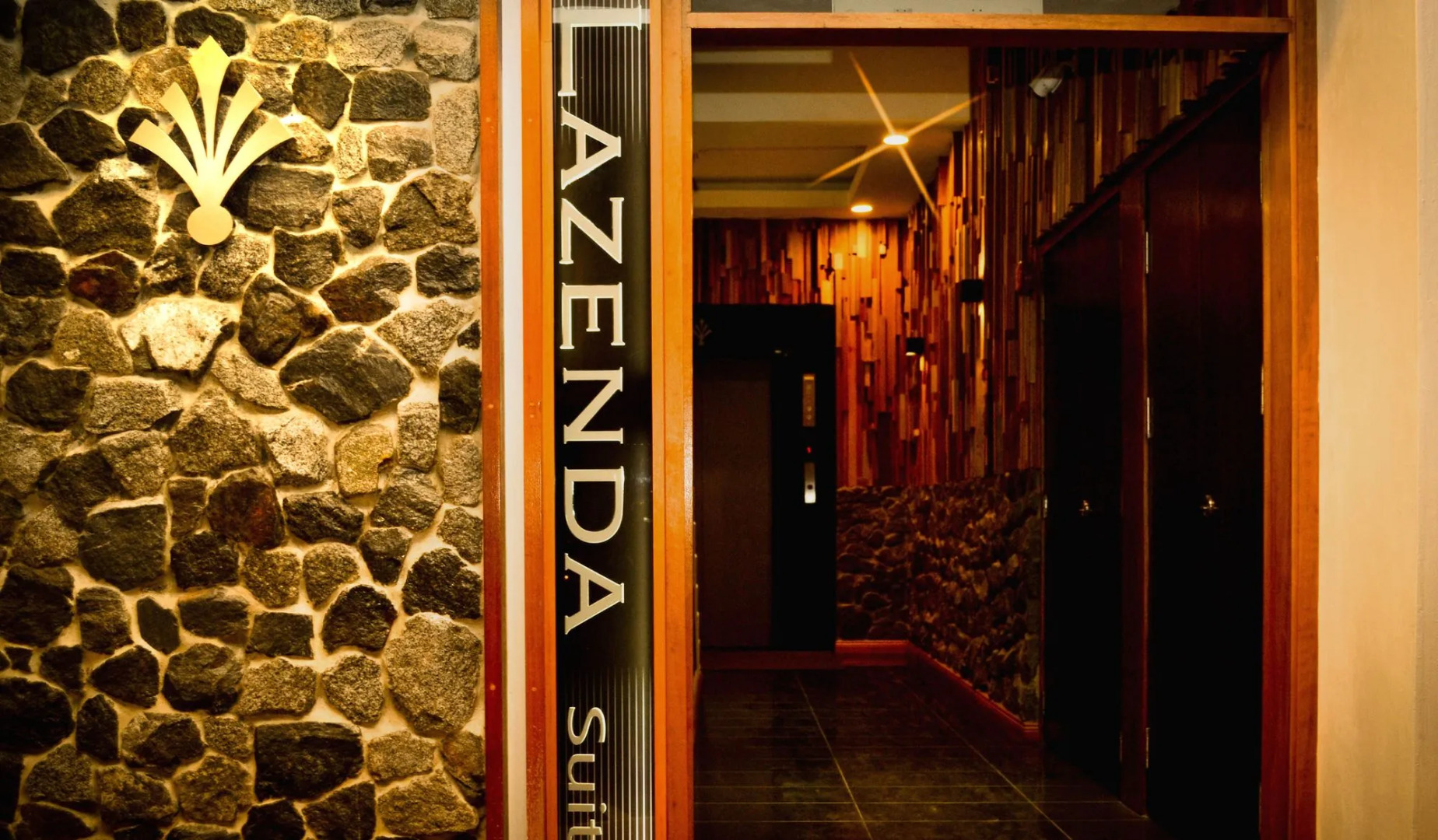 Lazenda Hotel