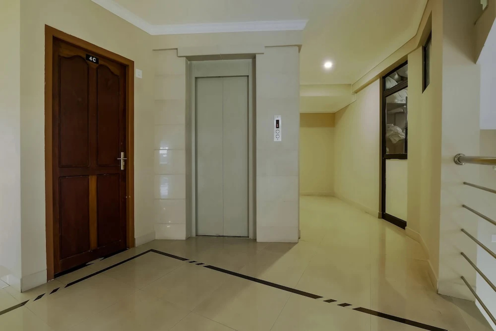 OYO Flagship 240 Southern Railway Station