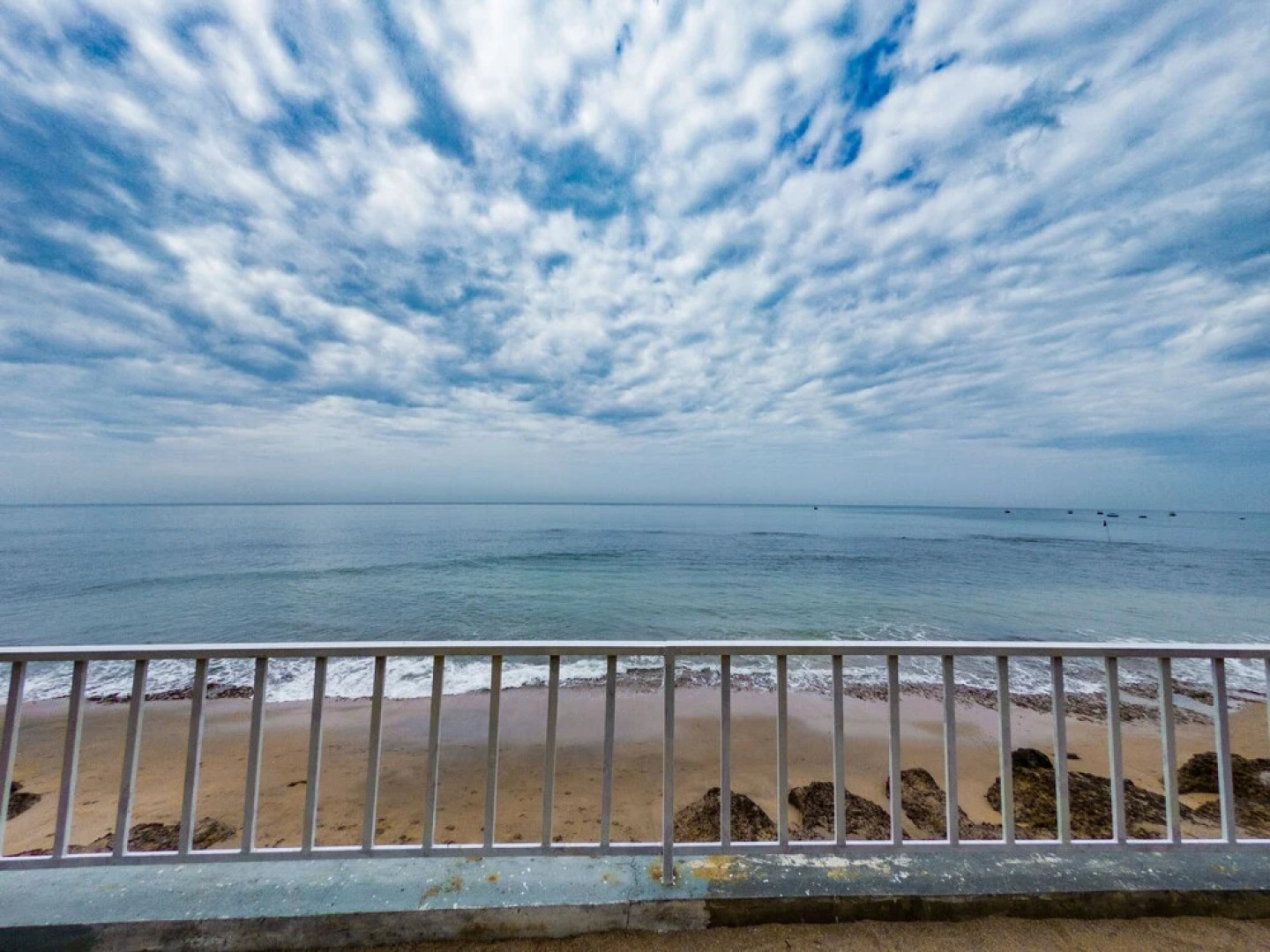 Vista Praia Beachfront Cottages