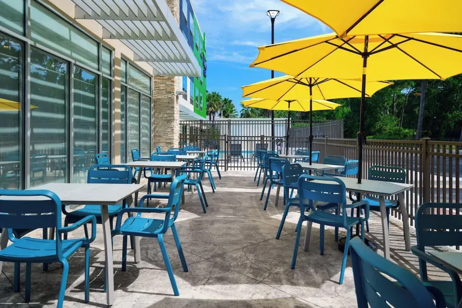 Holiday Inn Express & Suites Brunswick by IHG