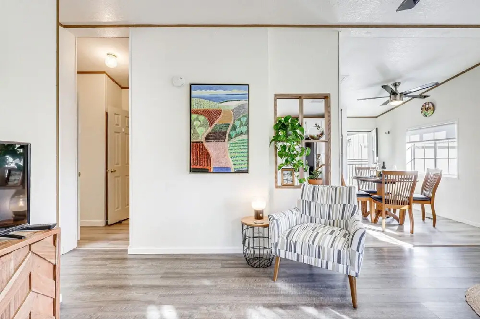 Charming Petaluma Cottage w/ Grill Near Wineries