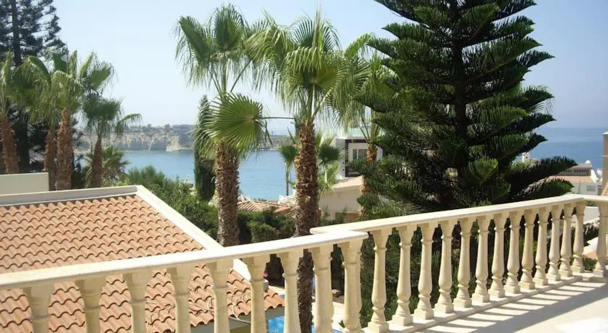 Zambas Coral Bay Apartment