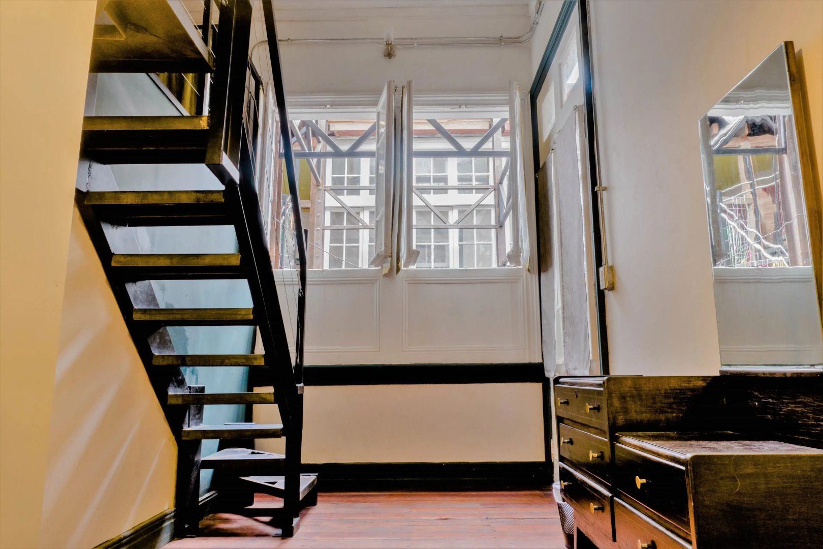 Maki Hostels & Suites Valparaiso