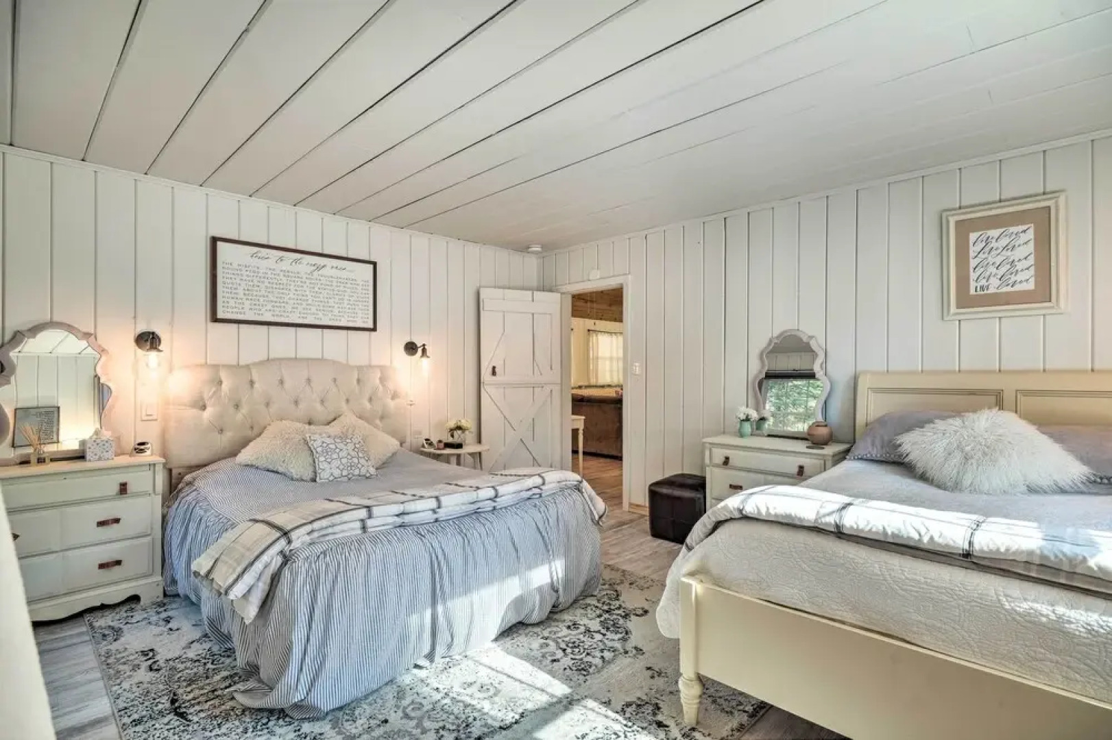 Strawberry Hill Cabin' 5 Mi to Skiing and Lake