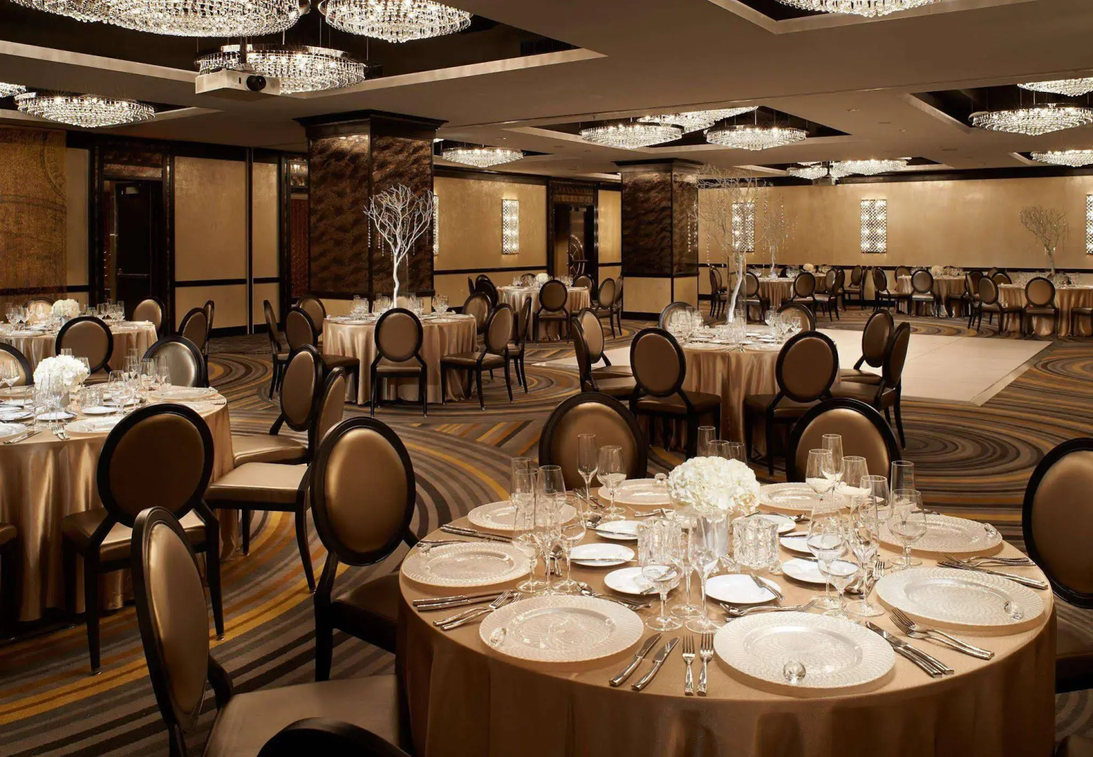 Metropolitan at The 9, Autograph Collection