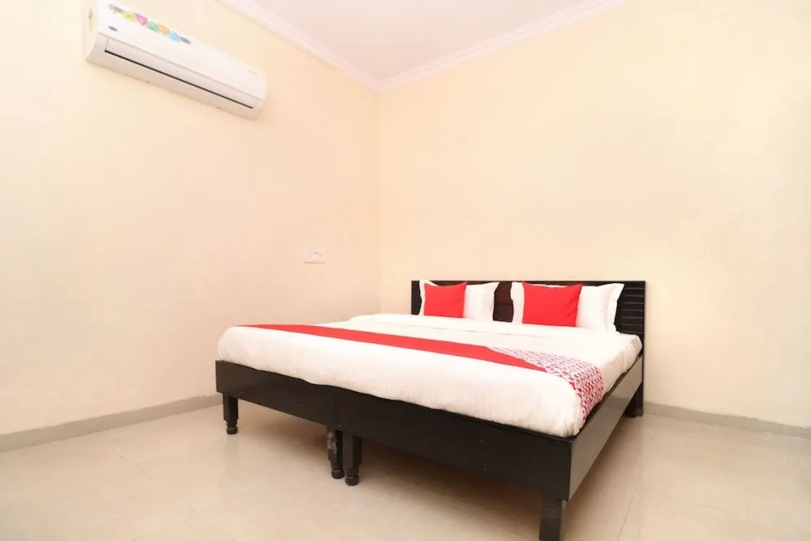 OYO 22821 Hotel Sunroof