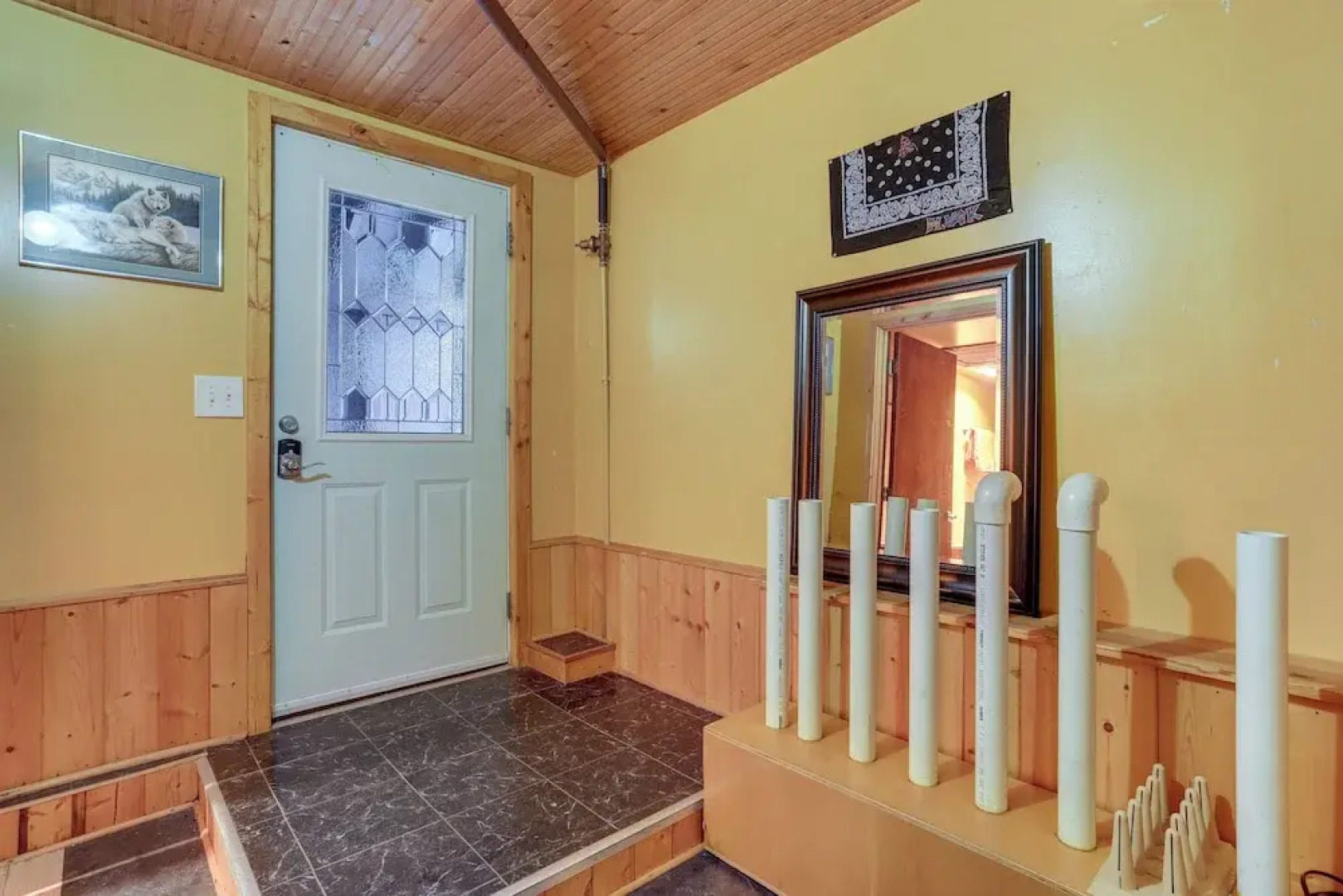 Snoqualmie Pass Cabin w/ Deck: Walk to Ski Lift