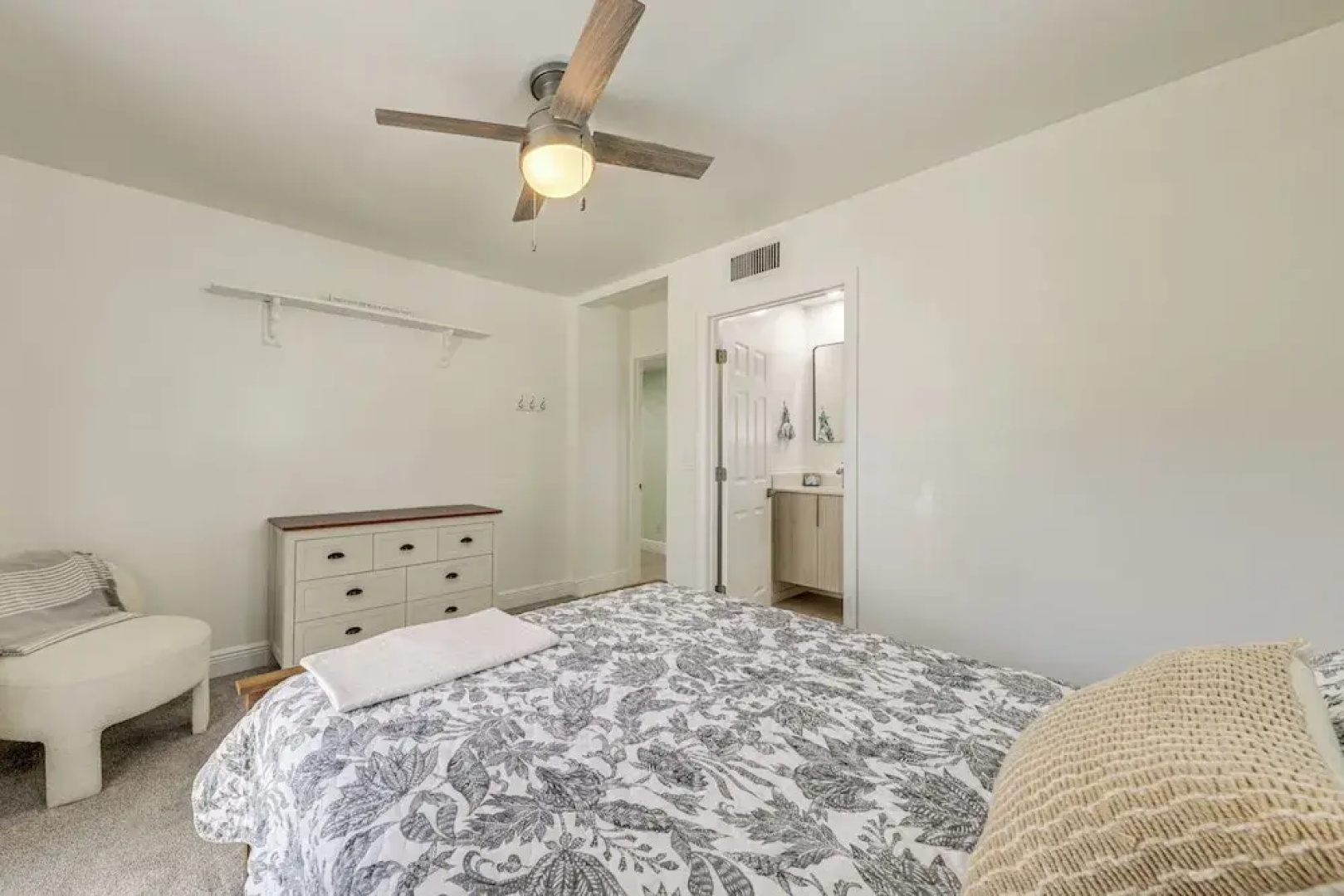 Waterfront Gem w/ Decks, Views & More in Key Largo