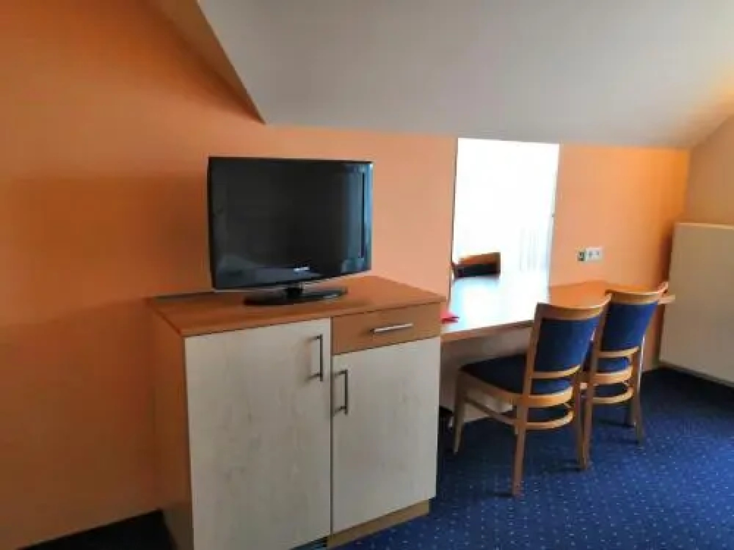 Kunstcafe Rooms