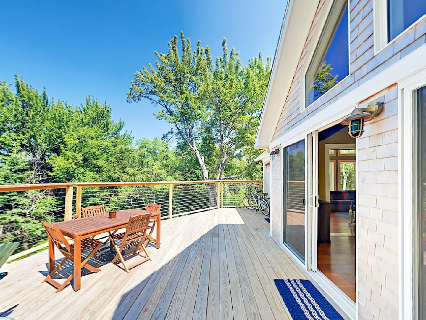 24 Meadow Point Rd Cottage 3 Bedrooms 2.5 Bathrooms Cottage