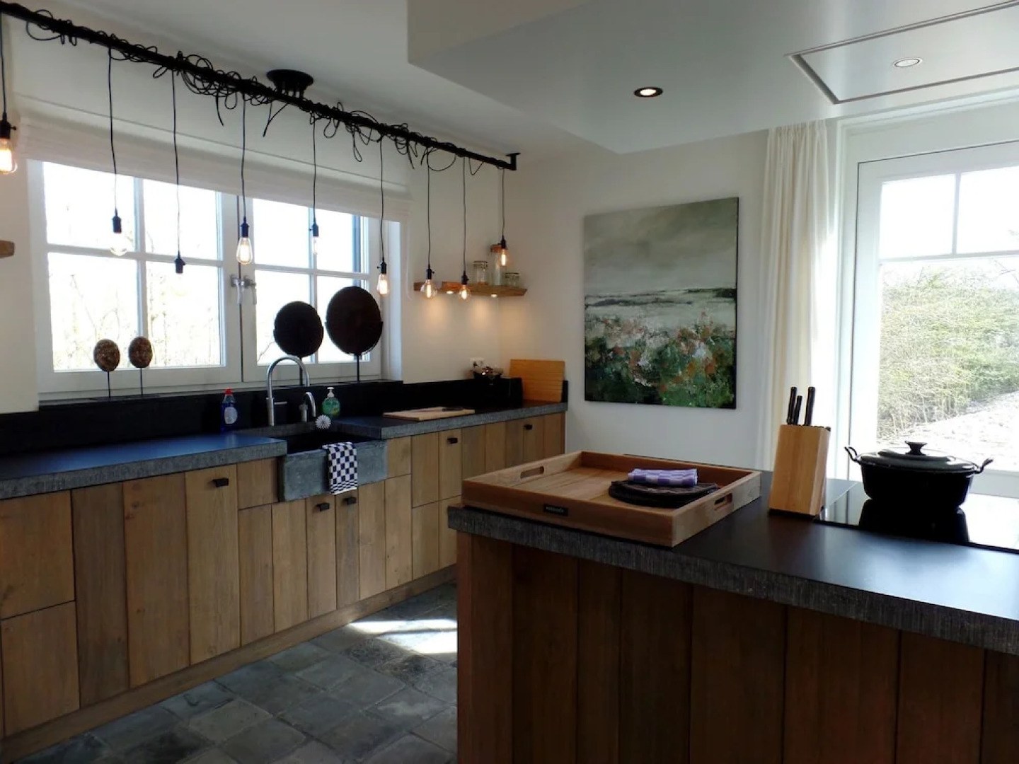 Beautiful Detached 10 Person House Within Walking Distance of the Beach in Ouddorp