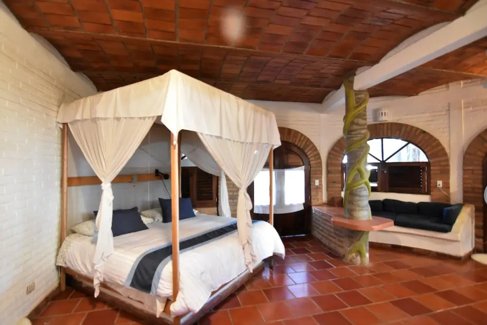 Sayulita Beach House Hotel