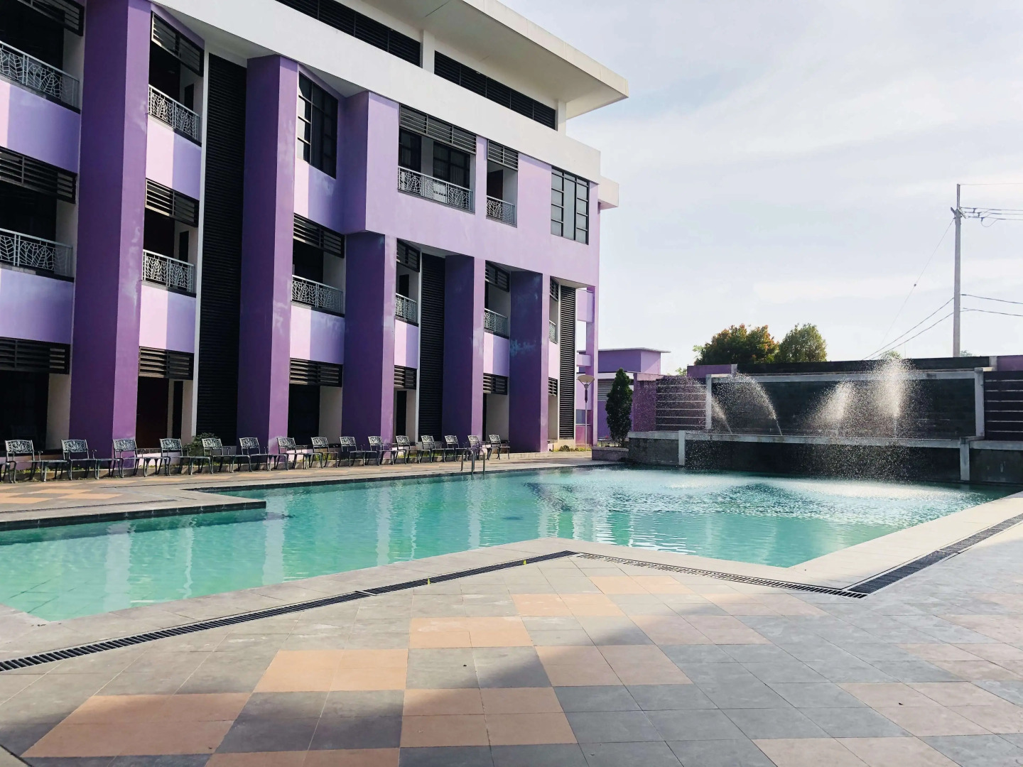 Kyriad Sadurengas Hotel