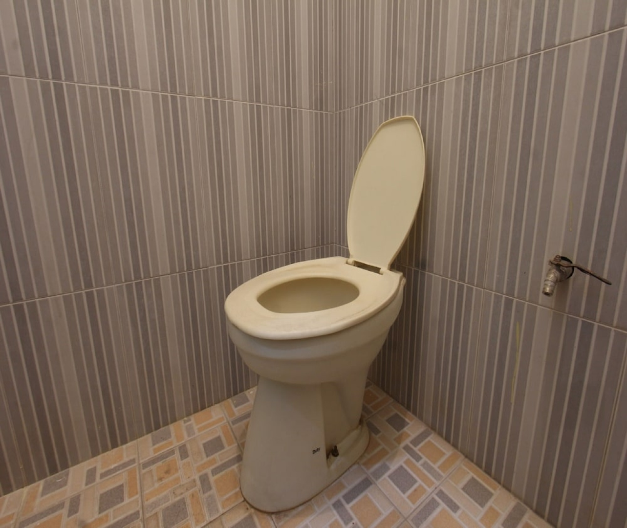 Hotel O Losmen Ida Near PT. Narmada Awet Muda (Pabrik Lingsar)