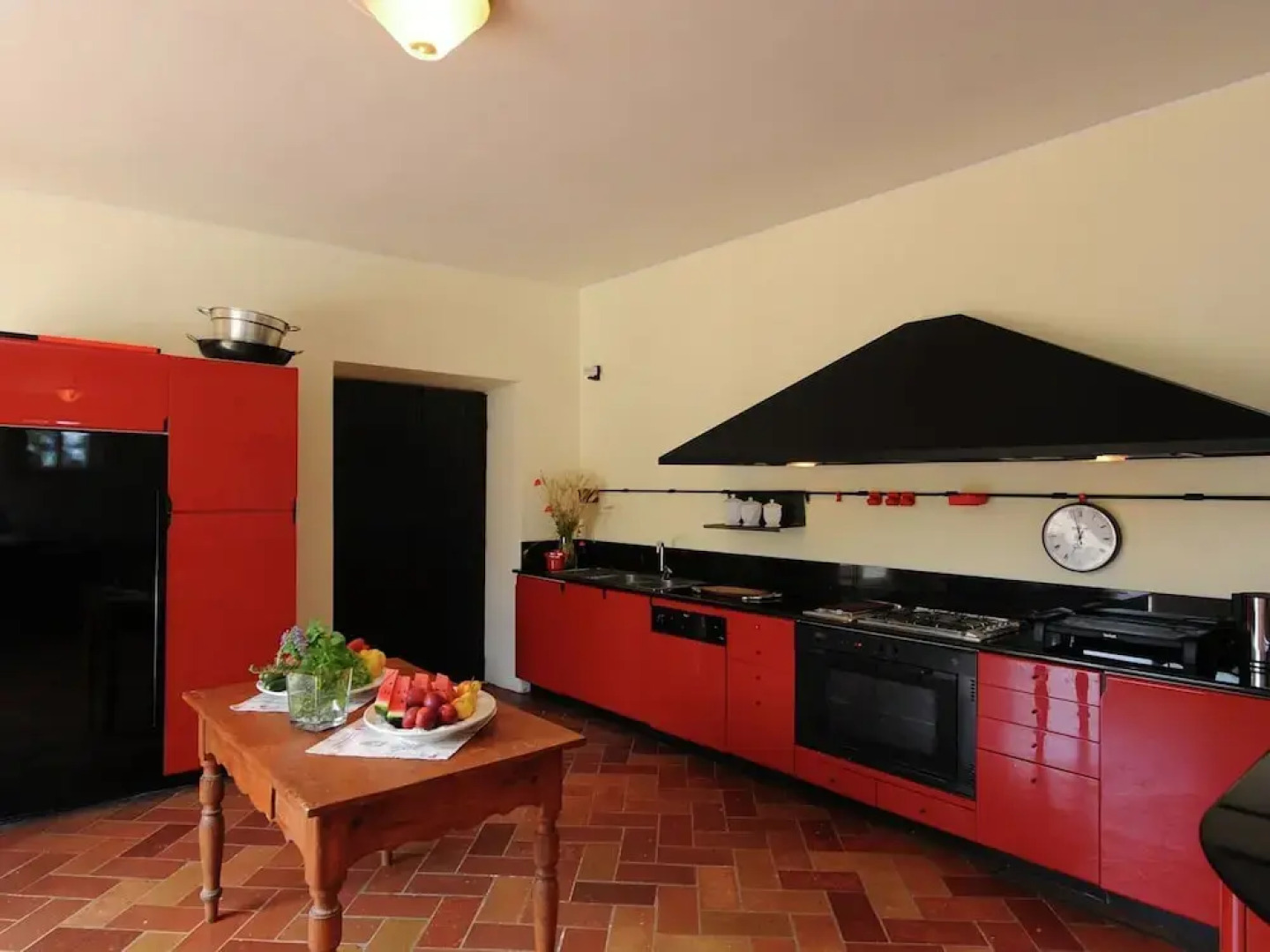 Villa in Montemaggiore With Private Pool