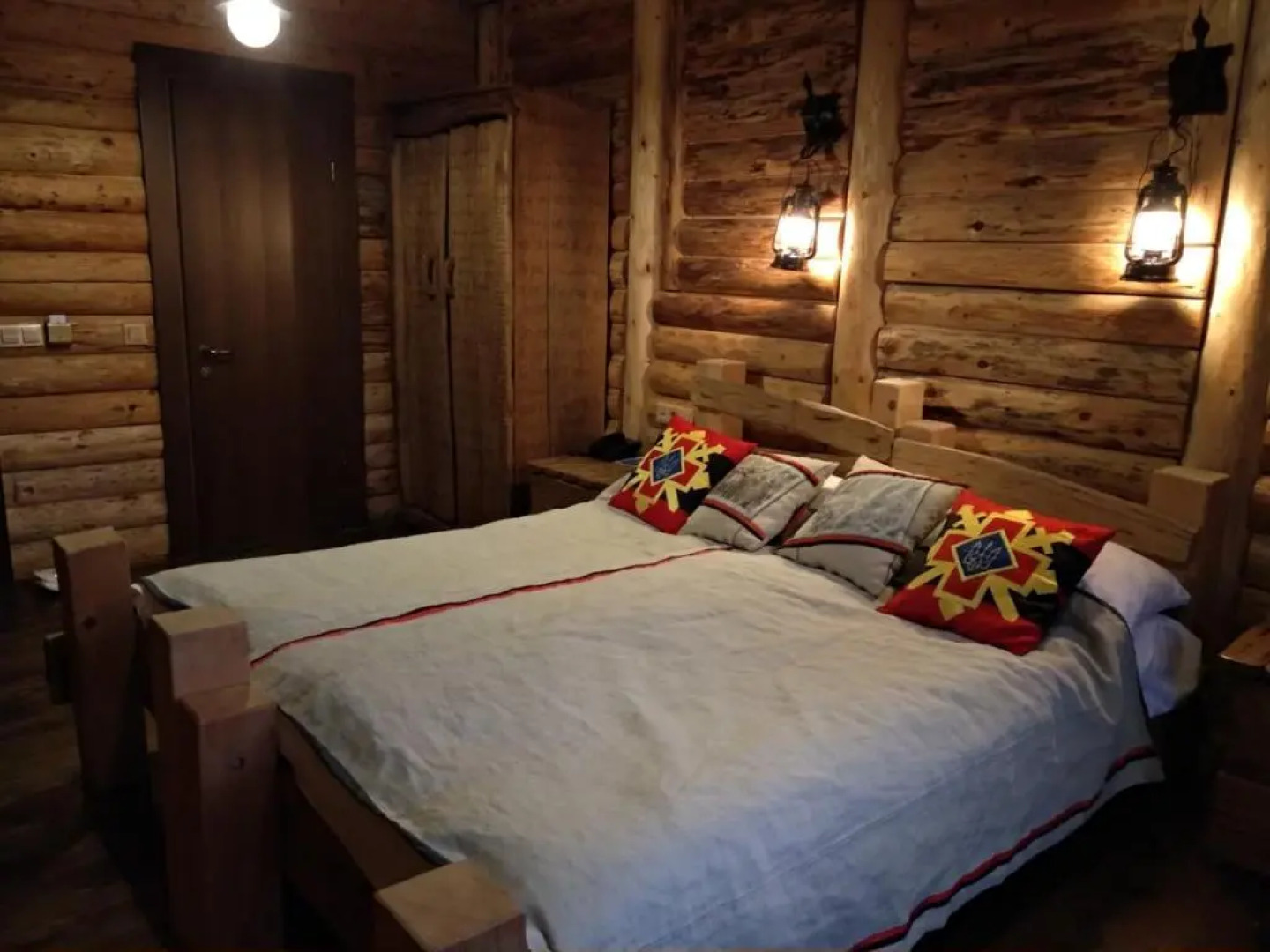 Stara Pravda Hotel - History